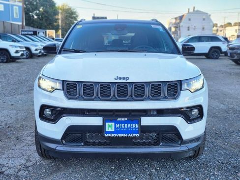 New 2025 Jeep Compass Limited w/ Sun & Sound Group image 8