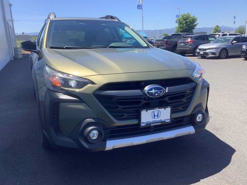 Used 2023 Subaru Outback Limited XT AWD/4WD image 9