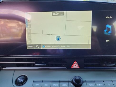 New 2025 Hyundai Elantra Limited image 20