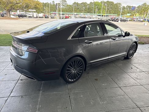 Used 2017 Lincoln MKZ Reserve w/ Climate Package image 11