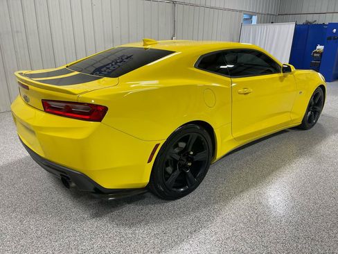 Used 2018 Chevrolet Camaro LT w/ RS Package RWD image 8