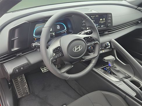 New 2026 Hyundai Elantra Sport image 14