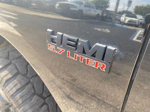 Used 2018 RAM 1500 Lone Star RWD image 26