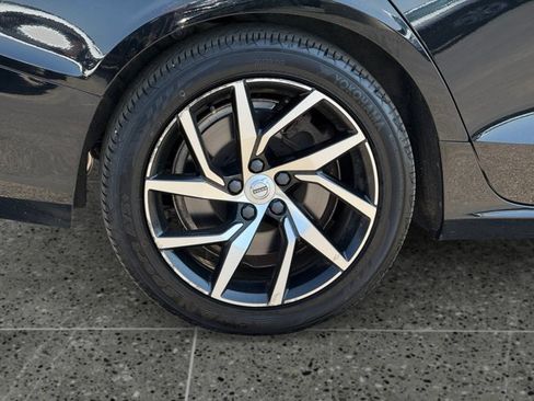 Used 2020 Volvo S60 T6 Momentum w/ Protection Package AWD/4WD image 11