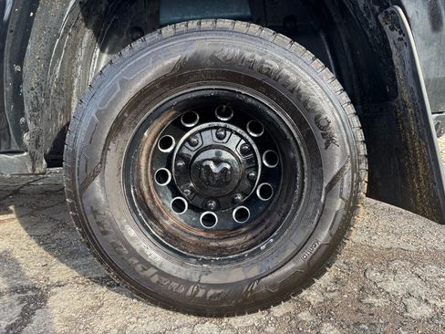 Used 2020 RAM 3500 Limited image 2