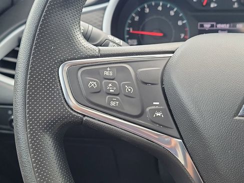 Used 2023 Chevrolet Malibu LT FWD image 25