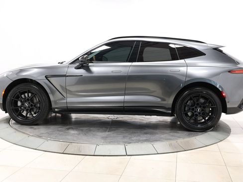 Used 2021 Aston Martin DBX AWD/4WD image 8