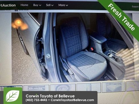 Used 2024 Chevrolet Equinox LT w/ LPO, Floor Liner Package image 2