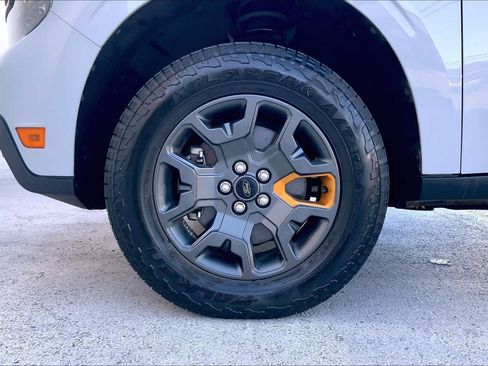 Used 2023 Ford Maverick Tremor w/ Tremor Off-Road Package AWD/4WD image 8
