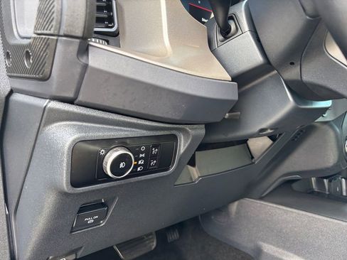 Used 2025 Ford Bronco Outer Banks AWD/4WD image 23