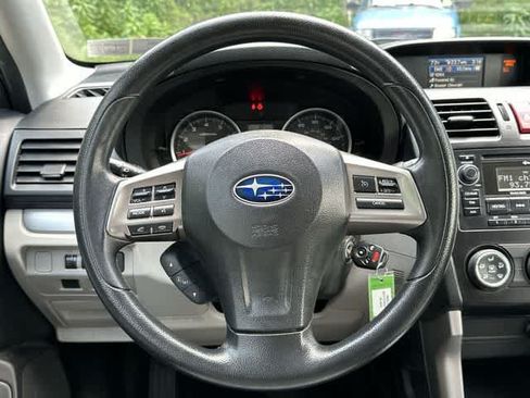 Used 2015 Subaru Forester 2.5i Premium w/ All-Weather Package AWD/4WD image 8