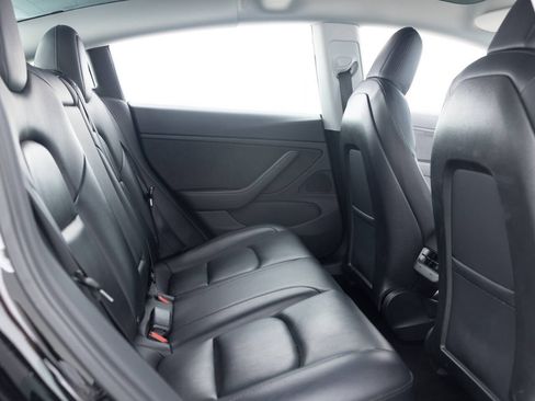 Used 2021 Tesla Model 3 Long Range image 29