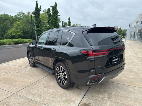 New 2026 Lexus LX 600 4WD w/ Luxury Package image 7