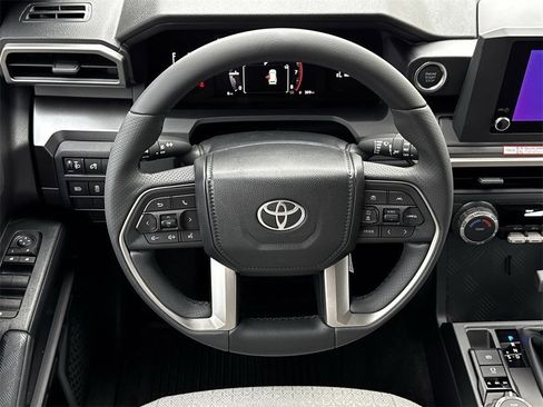 Used 2026 Toyota 4Runner SR5 image 14