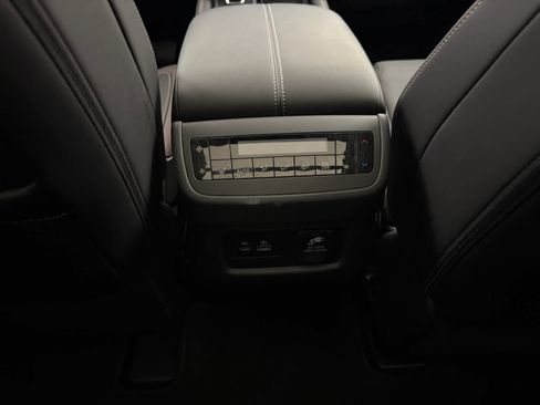 Used 2025 Nissan Pathfinder Platinum w/ Cargo Package image 22