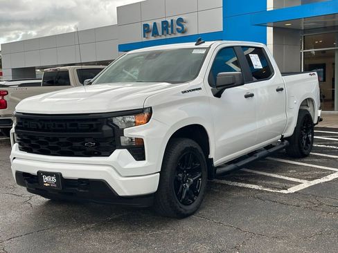 Used 2024 Chevrolet Silverado 1500 Custom w/ Turbomax Blackout Package AWD/4WD image 3