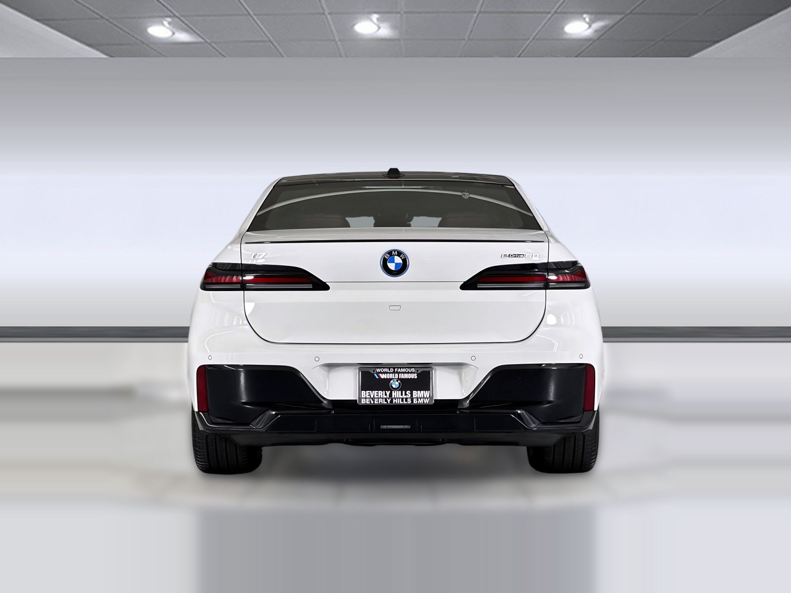 Used 2026 BMW i7 xDrive60 w/ M Sport Package RWD image 10