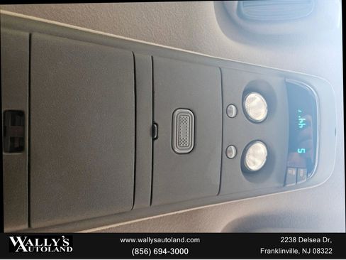 Used 1999 Chevrolet Astro AWD Passenger image 19