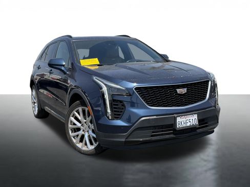 Used 2019 Cadillac XT4 Sport FWD image 1