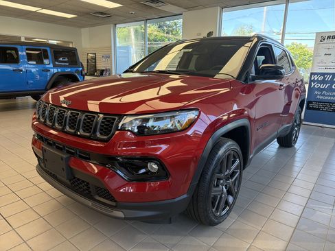 New 2026 Jeep Compass Limited w/ Sun, Sound & Navigation Group AWD/4WD image 4