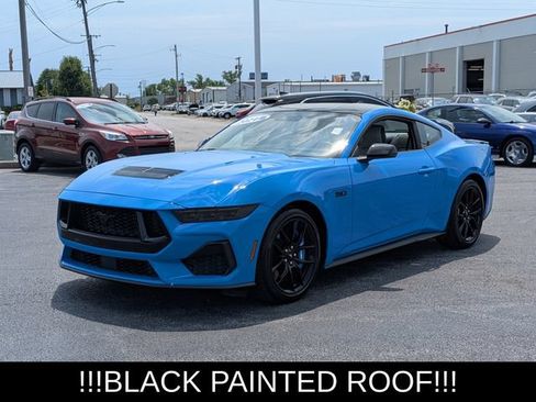 Used 2024 Ford Mustang GT Premium RWD image 4