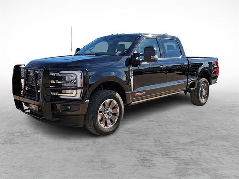 Used 2024 Ford F250 King Ranch image 5