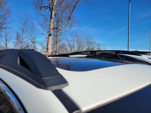 Certified 2021 Subaru Outback Limited image 9