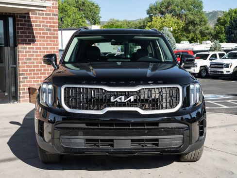 Used 2021 Kia Telluride EX w/ EX Premium Package AWD/4WD image 2