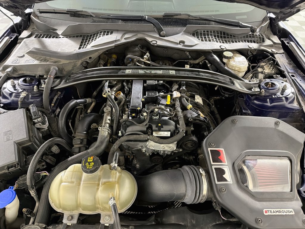Used 2020 Ford Mustang Premium w/ 2.3L High Performance Package RWD image 33
