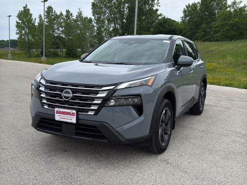 Used 2026 Nissan Rogue SV w/ Cold Weather Package AWD/4WD image 2