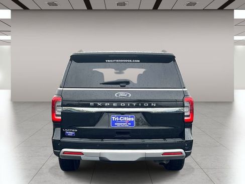 Used 2024 Ford Expedition Limited AWD/4WD image 4