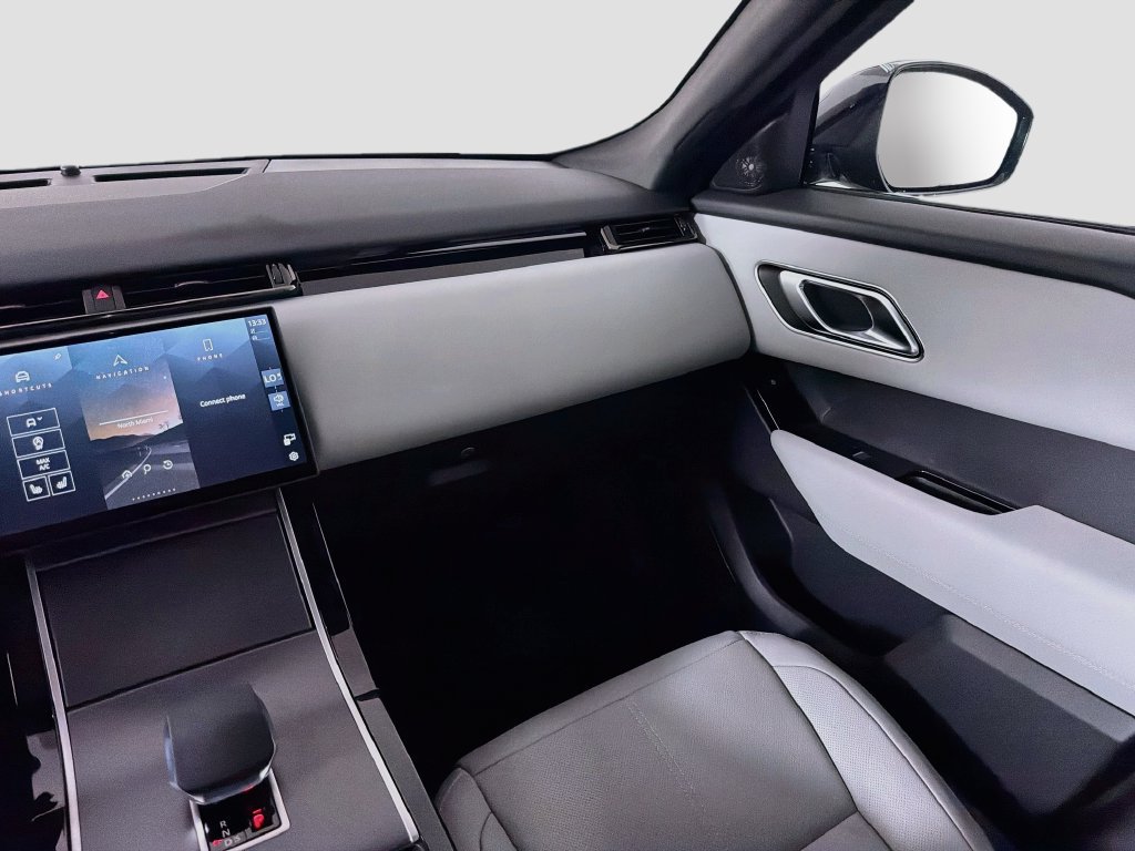 New 2026 Land Rover Range Rover Velar S AWD/4WD image 25