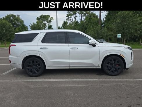 Used 2021 Hyundai Palisade Limited FWD image 3