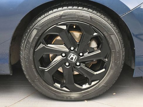 Used 2016 Honda Accord EX-L image 9