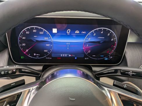 New 2026 Mercedes-Benz GLC 300 image 14