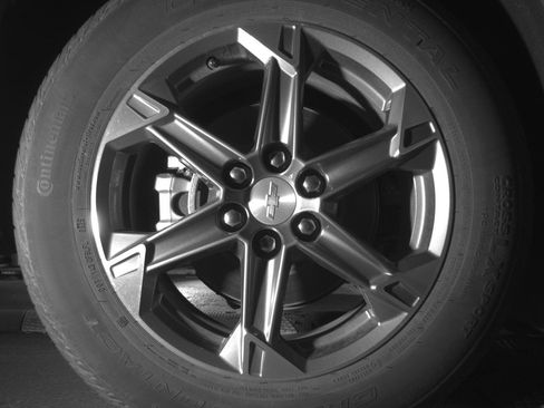 Used 2025 Chevrolet Blazer LT FWD image 15