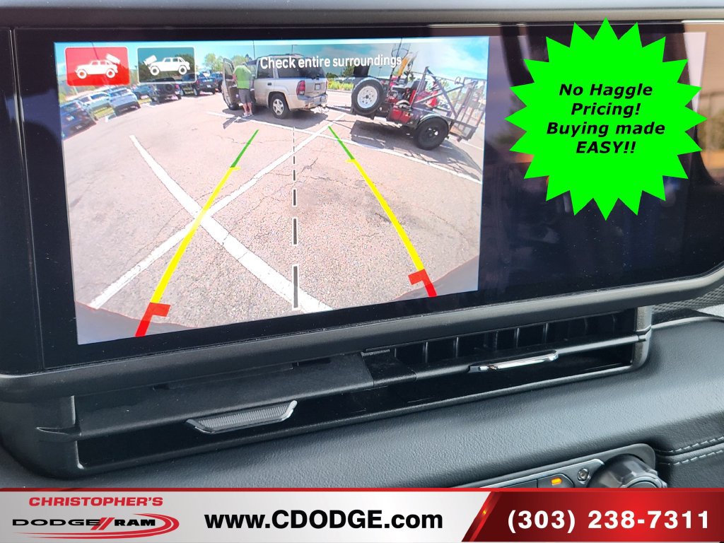 Used 2026 Jeep Wrangler Unlimited Rubicon AWD/4WD image 13