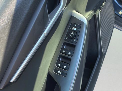 Used 2023 Kia EV6 Wind image 12