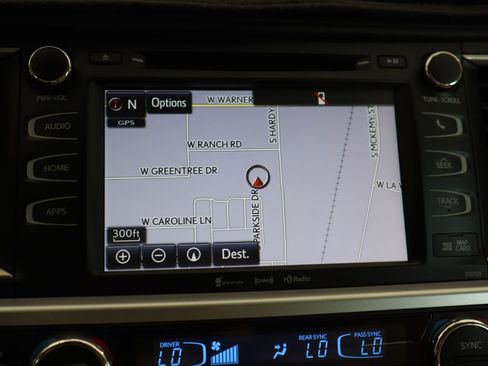 Used 2016 Toyota Highlander XLE image 15