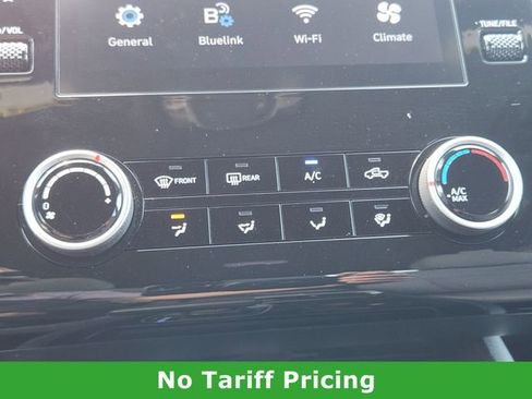 Used 2022 Hyundai Santa Cruz SEL image 18