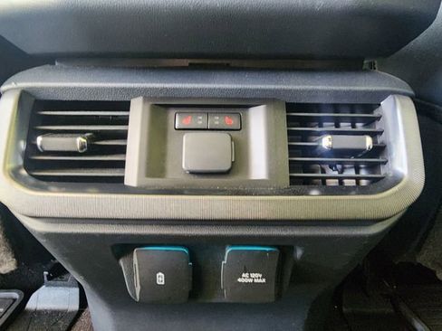 Used 2022 Ford F150 Platinum w/ Equipment Group 701A High AWD/4WD image 18