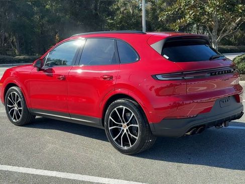 New 2025 Porsche Cayenne image 6