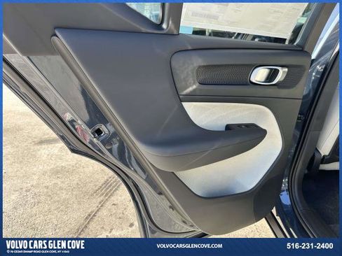 New 2026 Volvo XC40 B5 Ultra w/ Climate Package image 15