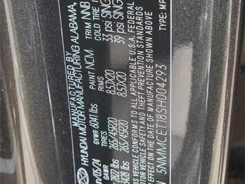 Used 2025 Genesis Electrified GV70 Advanced w/ Prestige Package image 40