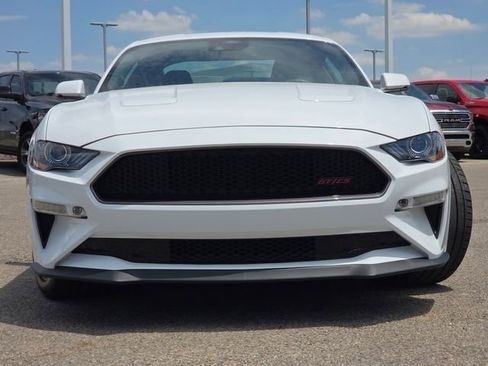 Used 2022 Ford Mustang GT Premium w/ Equipment Group 401A RWD image 4