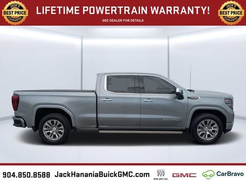 Used 2024 GMC Sierra 1500 Denali w/ Technology Package AWD/4WD image 3