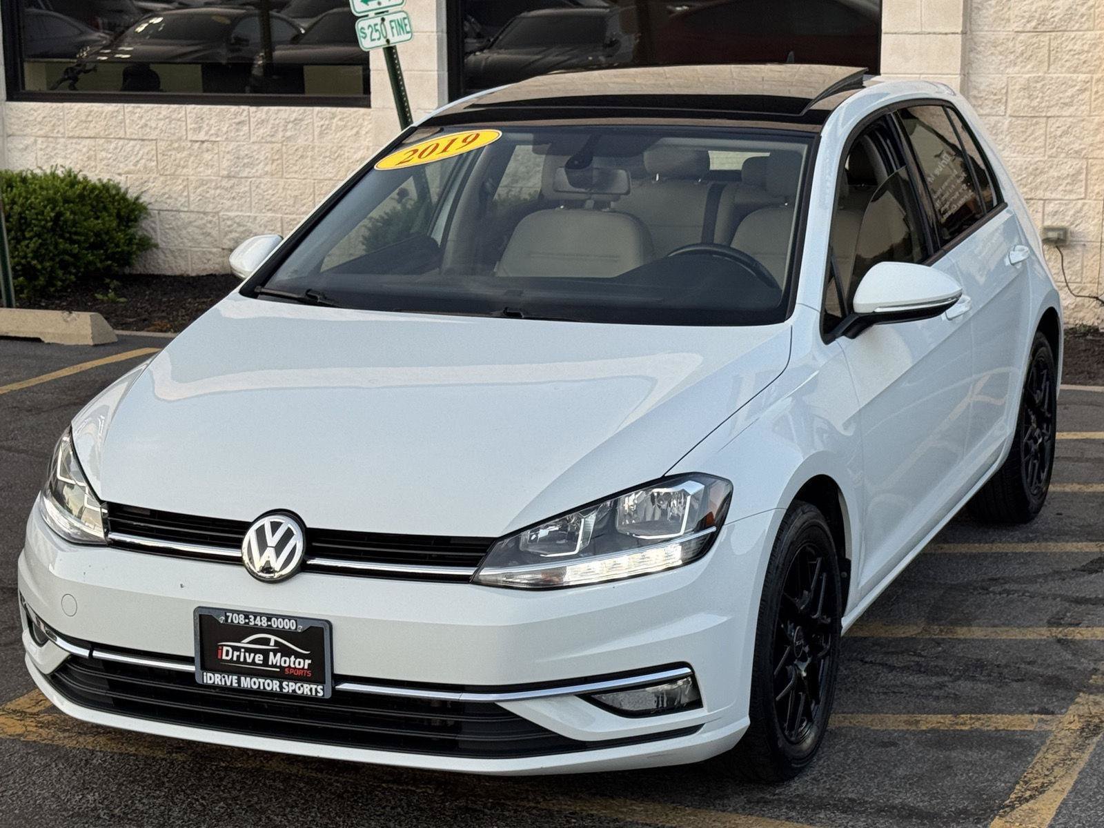 Used 2019 Volkswagen Golf 4-Door FWD image 15