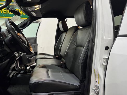 Used 2022 RAM 2500 Tradesman AWD/4WD image 13