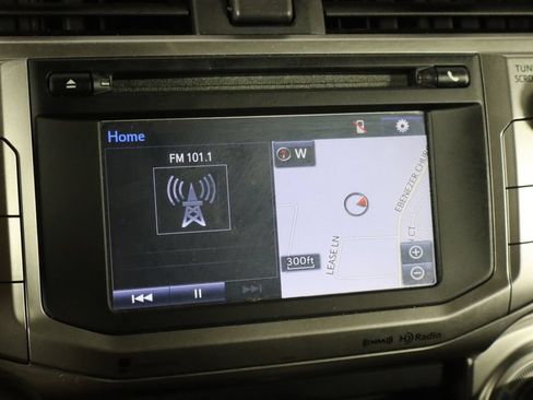 Used 2016 Toyota 4Runner SR5 RWD image 33