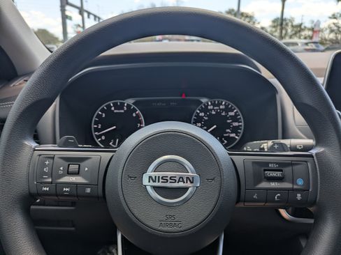 Used 2021 Nissan Rogue SV FWD image 28